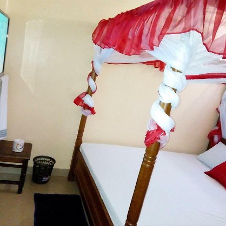 Mali Guest House Kisauni Bagian luar foto